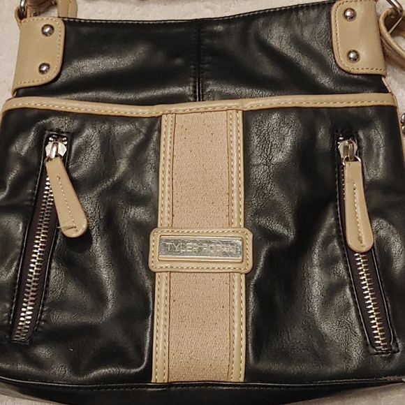 🌺BOGO🌺Tyler Rodan Crossbody Purse - Picture 10 of 10